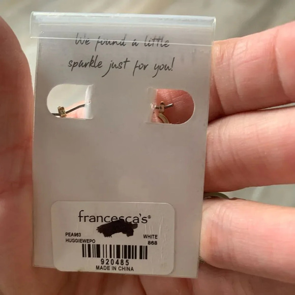 Francesca’s Smiley Hoop Earrings White And Gold NWT - Picture 5 of 5